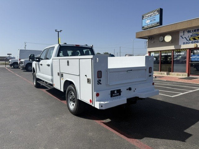 2027 Ford Super Duty F-250 SRW Service Body XL