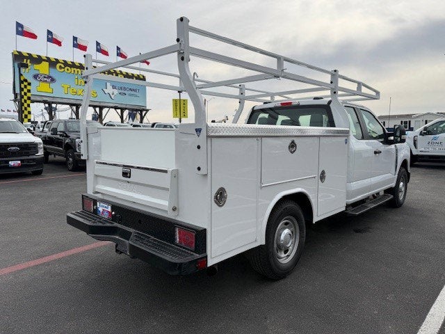 2026 Ford Super Duty F-250 SRW Service Body XL