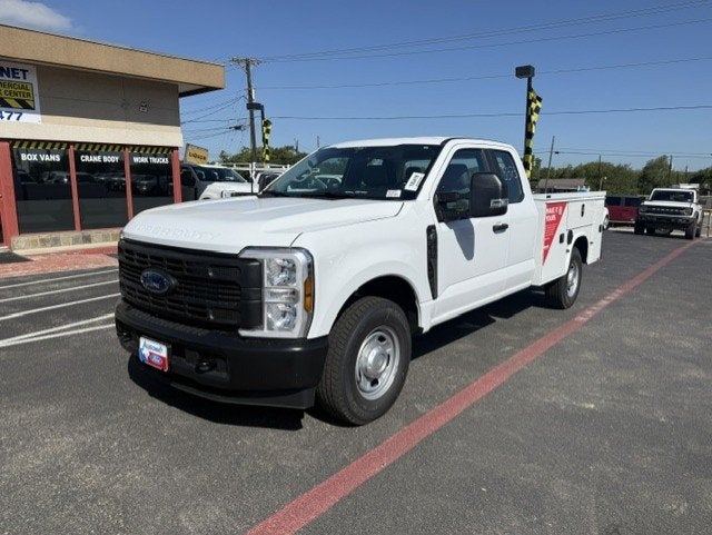 2026 Ford Super Duty F-250 SRW Service Body XL