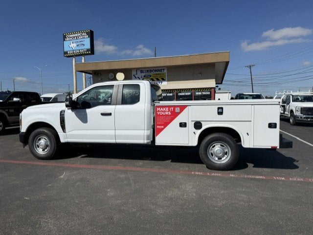 2026 Ford Super Duty F-250 SRW Service Body XL