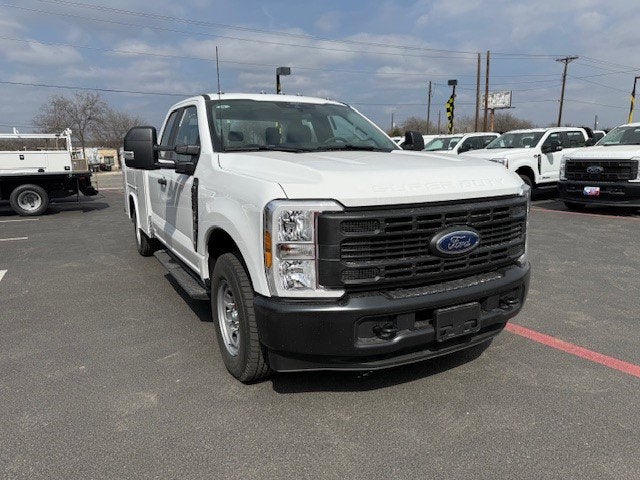 2026 Ford Super Duty F-250 SRW Service Body XL