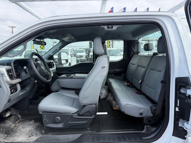 2026 Ford Super Duty F-250 SRW Service Body XL