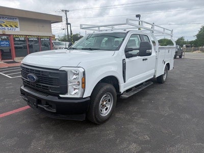 2026 Ford Super Duty F-250 SRW Service Body XL