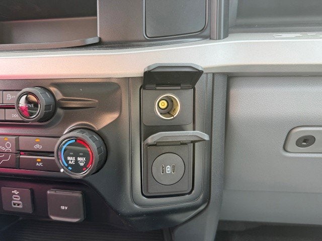 2026 Ford Super Duty F-250 SRW Service Body XL