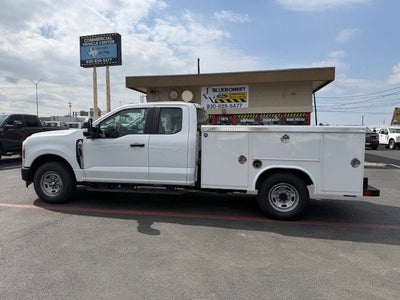 2026 Ford Super Duty F-250 SRW Service Body XL