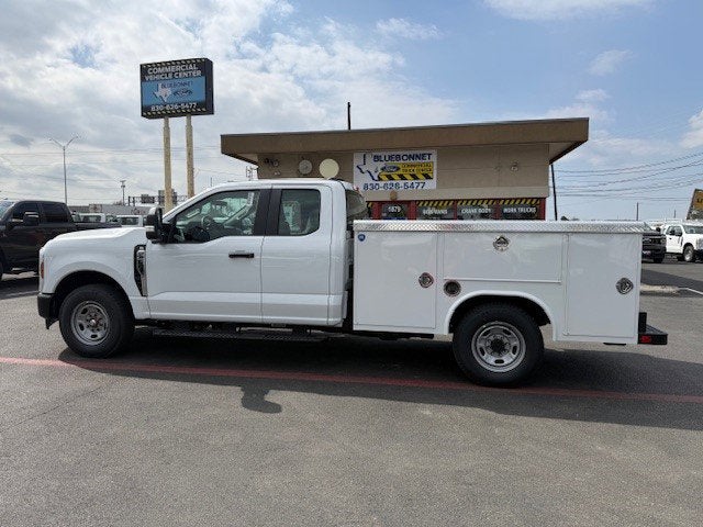 2026 Ford Super Duty F-250 SRW Service Body XL