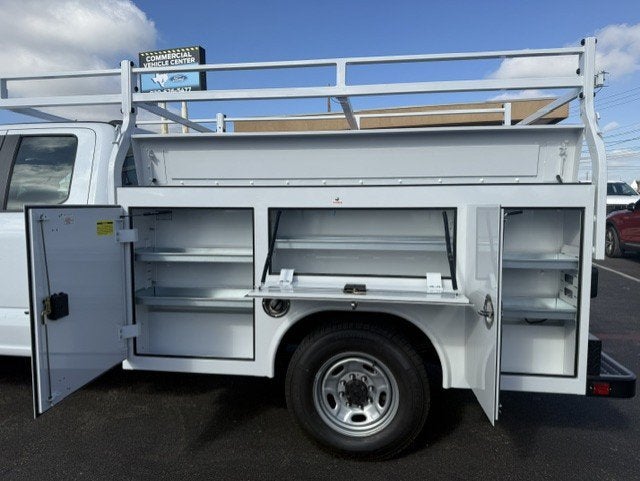2026 Ford Super Duty F-250 SRW Service Body XL