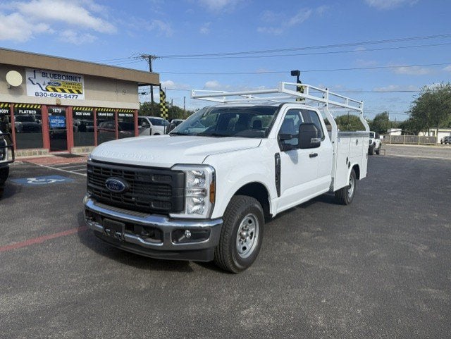 2026 Ford Super Duty F-250 SRW Service Body XL