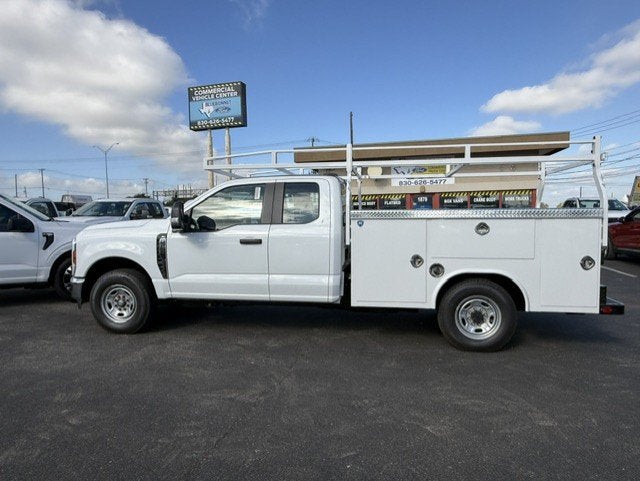 2026 Ford Super Duty F-250 SRW Service Body XL