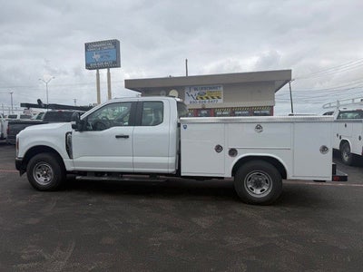 2026 Ford Super Duty F-250 SRW Service Body XL