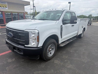 2026 Ford Super Duty F-250 SRW Service Body XL