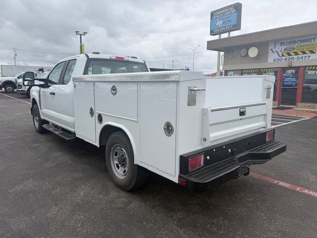 2026 Ford Super Duty F-250 SRW Service Body XL