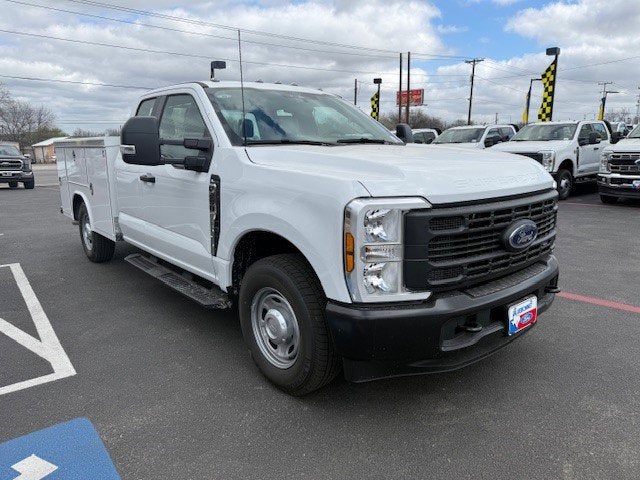 2026 Ford Super Duty F-250 SRW Service Body XL