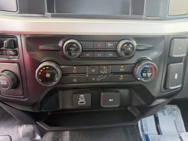 2026 Ford Super Duty F-250 SRW Service Body XL