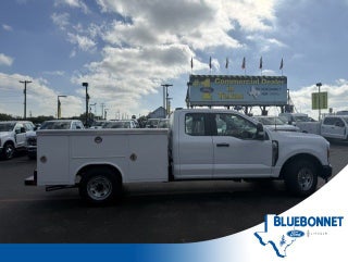 2026 Ford Super Duty F-250 SRW Service Body XL