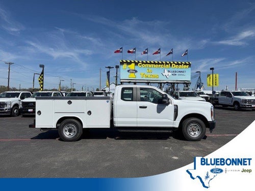 2026 Ford Super Duty F-250 SRW Service Body XL