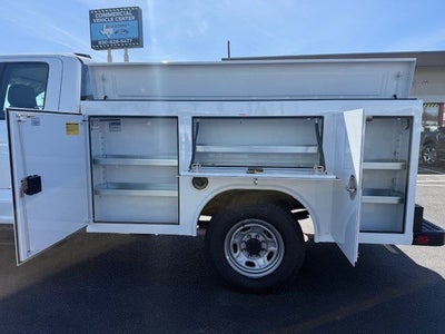 2026 Ford Super Duty F-250 SRW Service Body XL