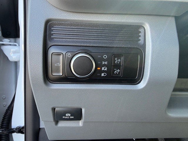 2026 Ford Super Duty F-250 SRW Service Body XL