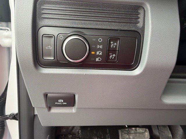 2026 Ford Super Duty F-250 SRW Service Body XL