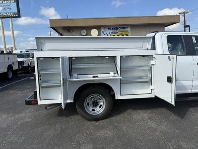 2027 Ford Super Duty F-250 SRW Service Body XL