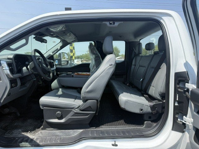 2026 Ford Super Duty F-250 SRW Service Body XL