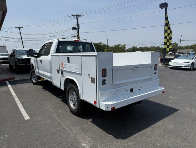 2026 Ford Super Duty F-250 SRW Service Body XL