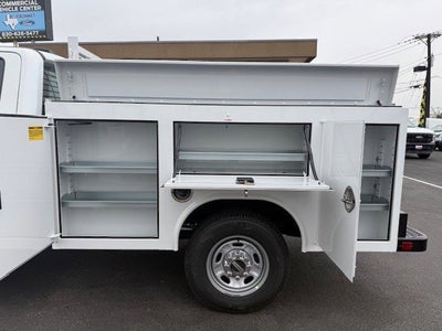 2026 Ford Super Duty F-250 SRW Service Body XL