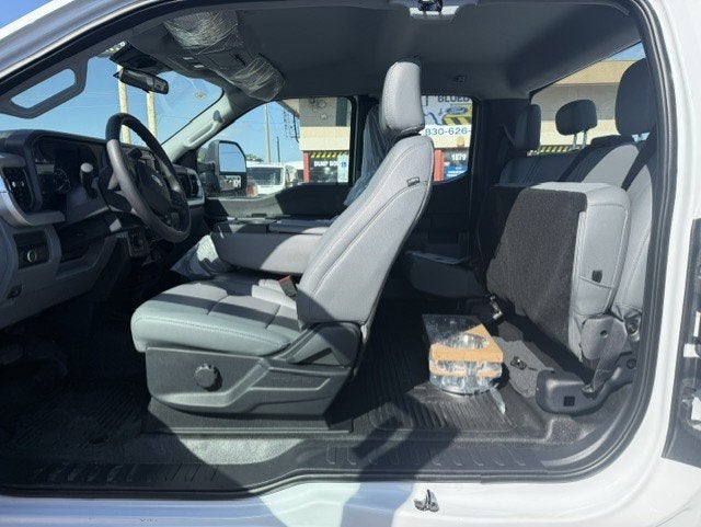 2026 Ford Super Duty F-250 SRW Service Body XL