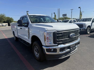 2026 Ford Super Duty F-250 SRW Service Body XL