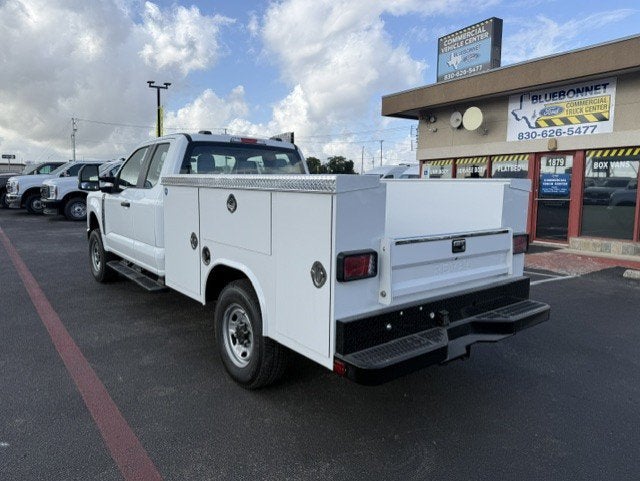 2026 Ford Super Duty F-250 SRW Service Body XL