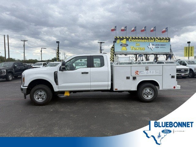 2026 Ford Super Duty F-250 SRW Service Body XL