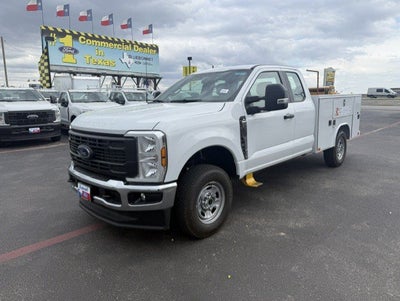 2026 Ford Super Duty F-250 SRW Service Body XL