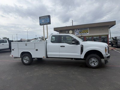 2026 Ford Super Duty F-250 SRW Service Body XL