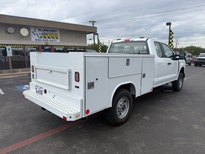 2026 Ford Super Duty F-250 SRW Service Body XL