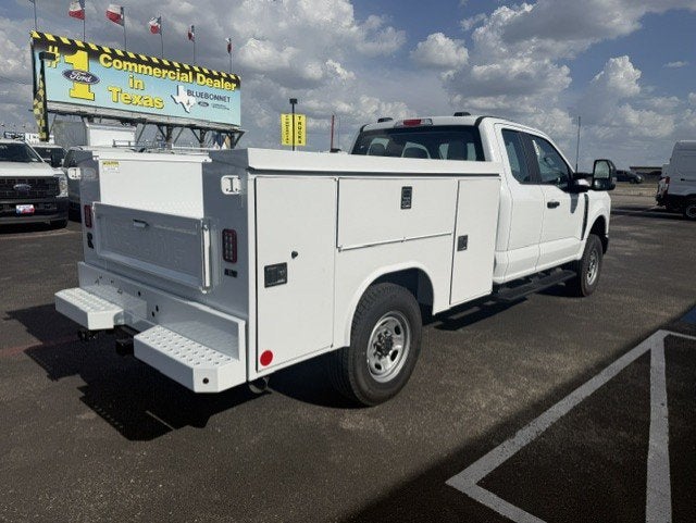 2026 Ford Super Duty F-250 SRW Service Body XL