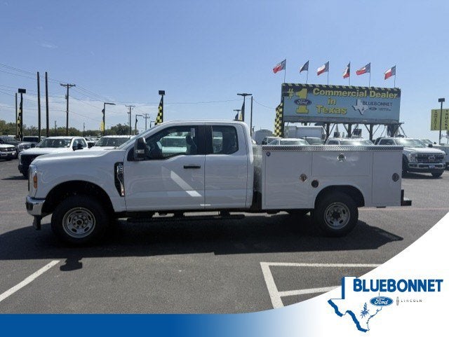 2026 Ford Super Duty F-250 SRW Service Body XL