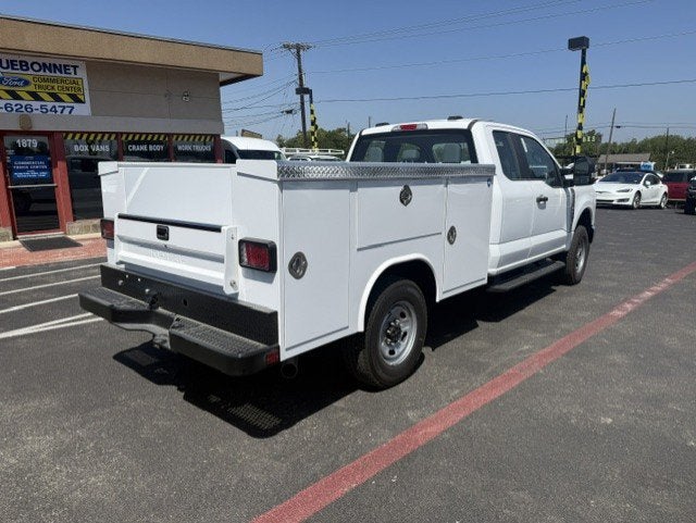 2026 Ford Super Duty F-250 SRW Service Body XL