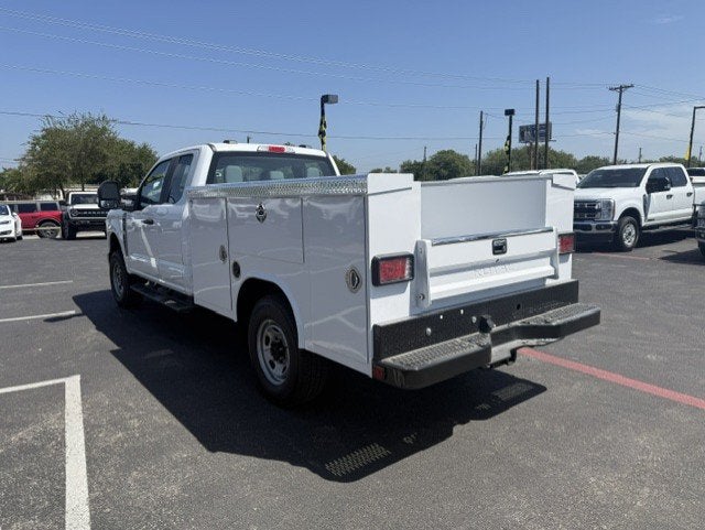2026 Ford Super Duty F-250 SRW Service Body XL