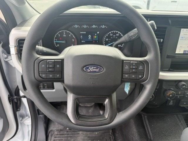 2027 Ford Super Duty F-350 DRW Service Body XL