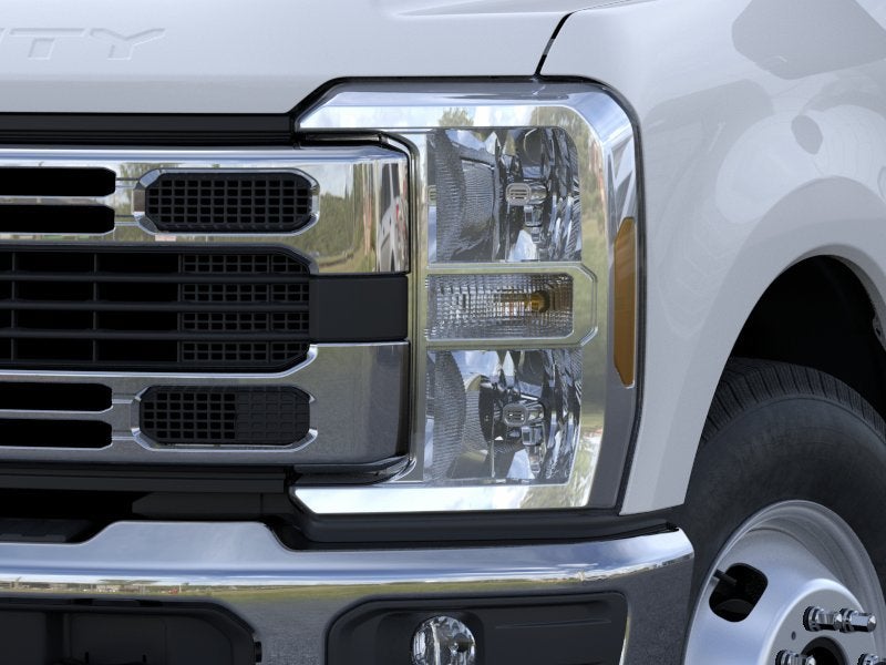 2026 Ford Super Duty F-350 DRW XL