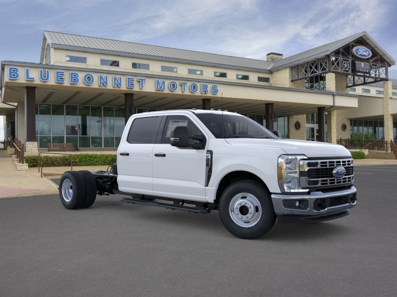2026 Ford Super Duty F-350 DRW XL
