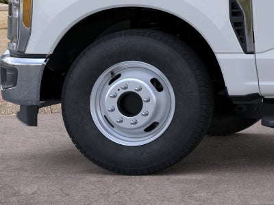 2026 Ford Super Duty F-350 DRW XL
