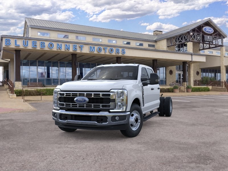 2026 Ford Super Duty F-350 DRW XL