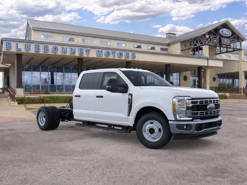 2026 Ford Super Duty F-350 DRW XL