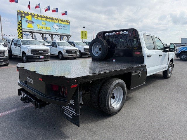 2026 Ford Super Duty F-350 DRW Flatbed XL