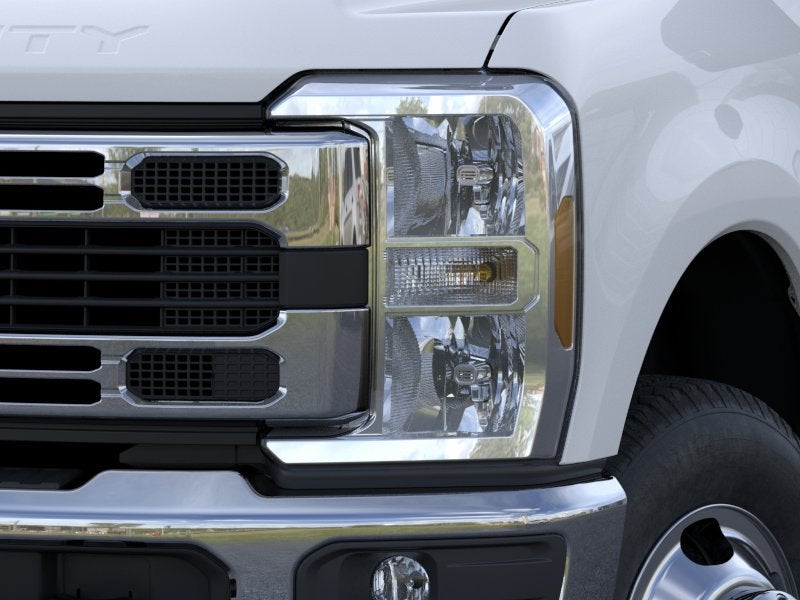 2026 Ford Super Duty F-350 DRW XLT