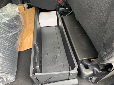 2026 Ford Super Duty F-350 DRW Chassis LARIAT