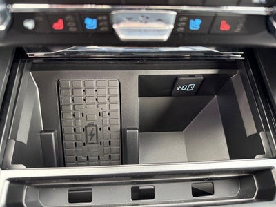 2026 Ford Super Duty F-350 DRW Chassis LARIAT