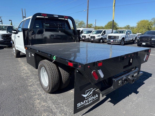 2026 Ford Super Duty F-350 DRW Flatbed XL