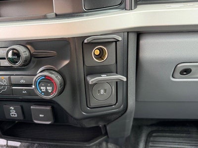 2026 Ford Super Duty F-350 DRW Flatbed XL